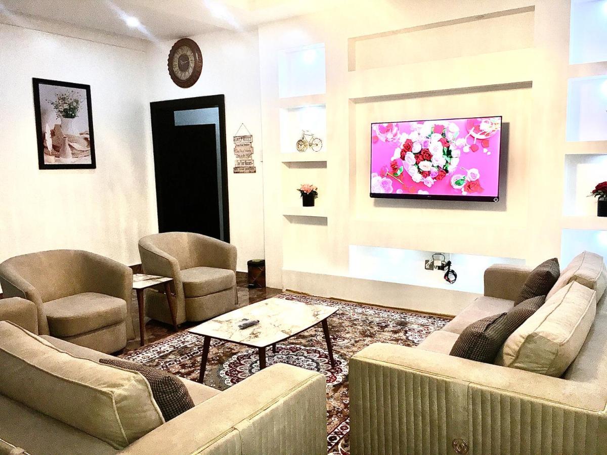 De-Omega Homes - Serviced Apartment Jahi, อาบูจา ภายนอก รูปภาพ