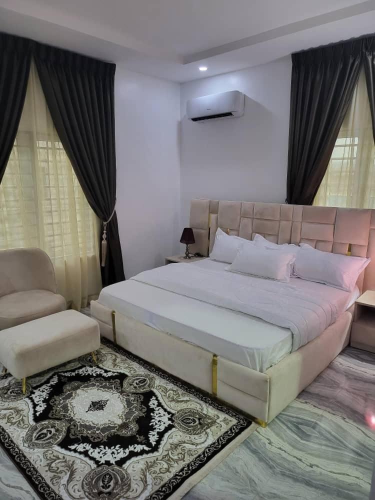 De-Omega Homes - Serviced Apartment Jahi, อาบูจา ภายนอก รูปภาพ